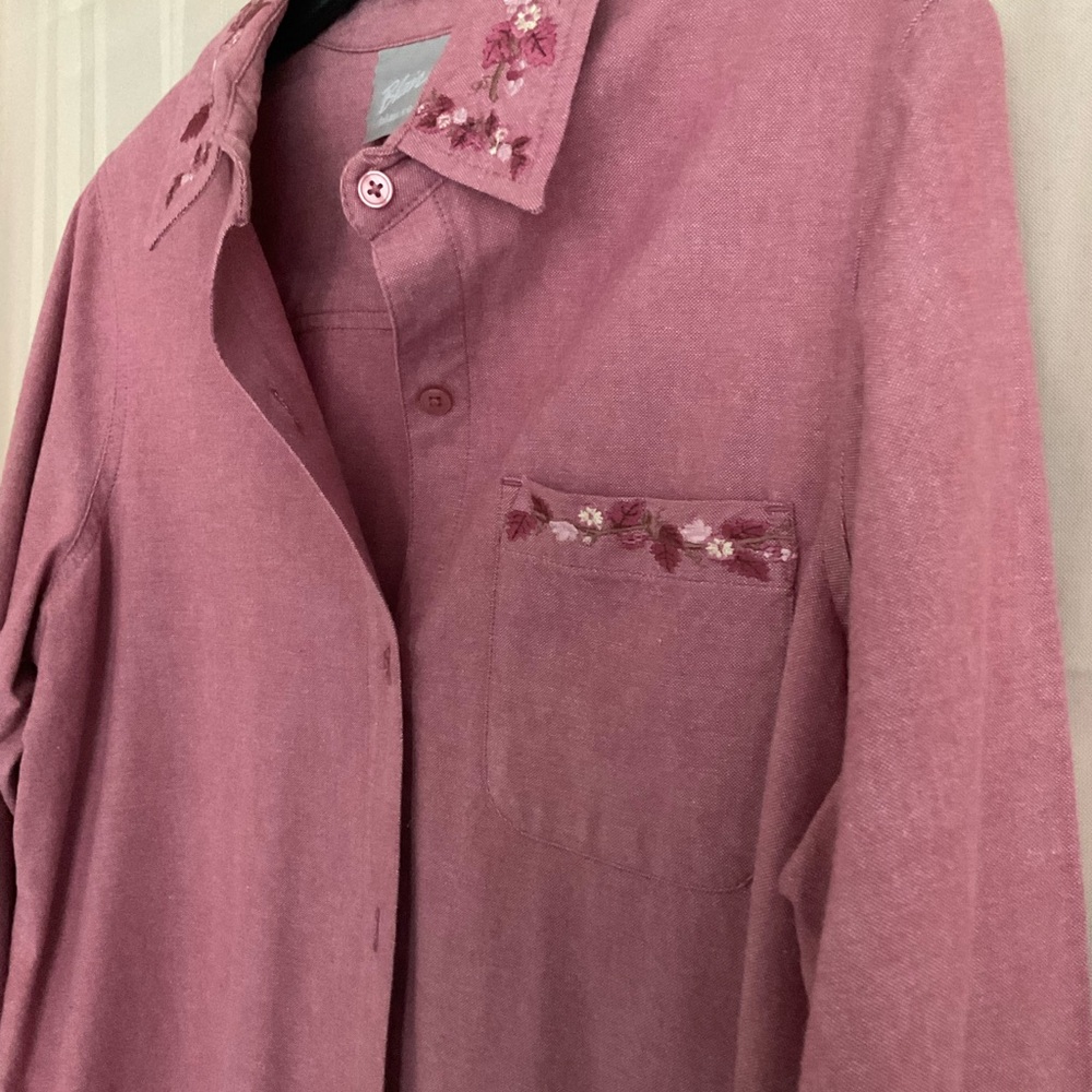 Blair Vintage Embroidered Button Down Shirt - Picture 8 of 8